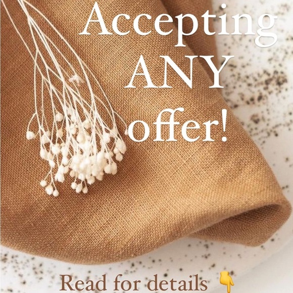 🎉🚨ACCEPTING ANY OFFER 🚨🎉
Read for details - Picture 1 of 1